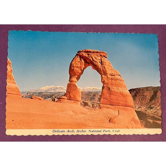 Delicate Arch, Arches National Park, Utah Postcard - Picture 1 of 2